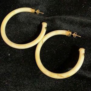 Argento vivo hoops